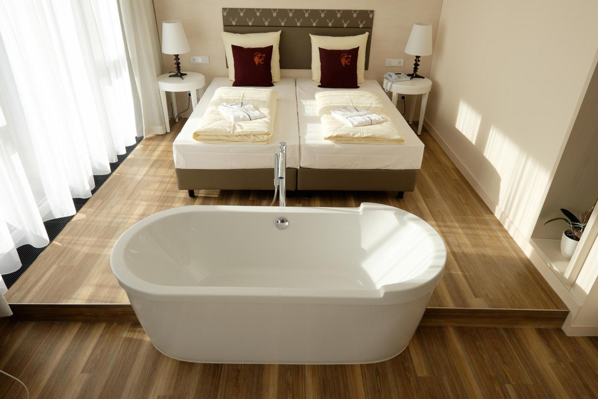 Hotel Baeren Titisee Rom bilde