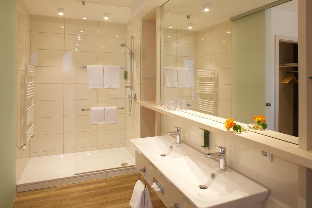 Hotel Baeren Titisee Eksteriør bilde
